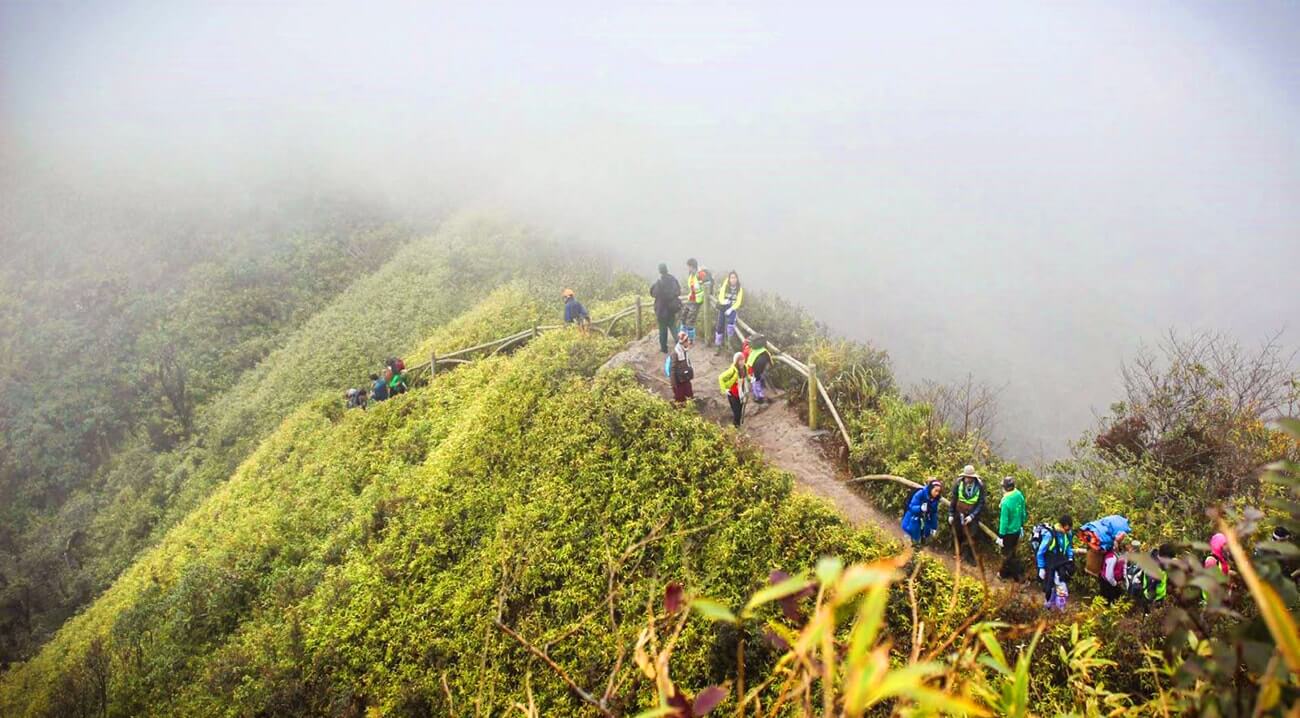 Mountain trekking trail starting from Tram Ton Pass