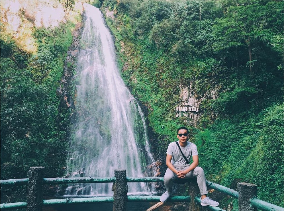 Sapa Love Waterfall: A Romantic Nature Escape